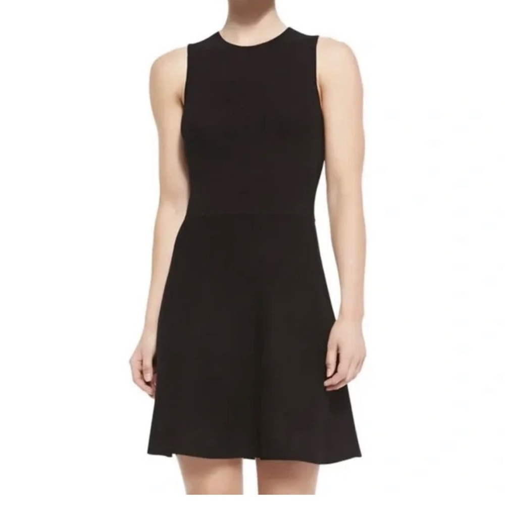 Theory Prosecco Knit Sleeveless‎ Flared Dress
Maysen Knit Black Size Small